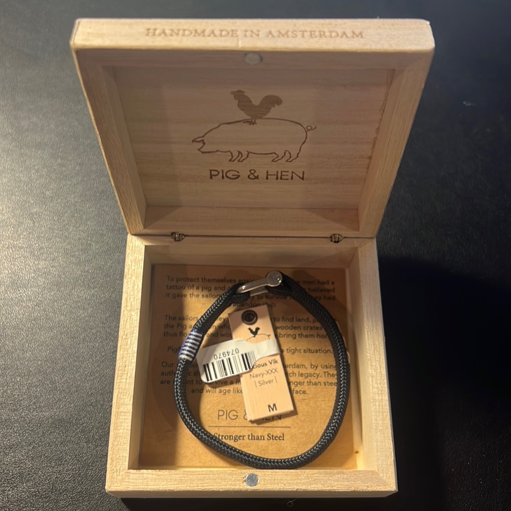 Pig & Hen Vicious Vik Navy-XXX Silver Size M